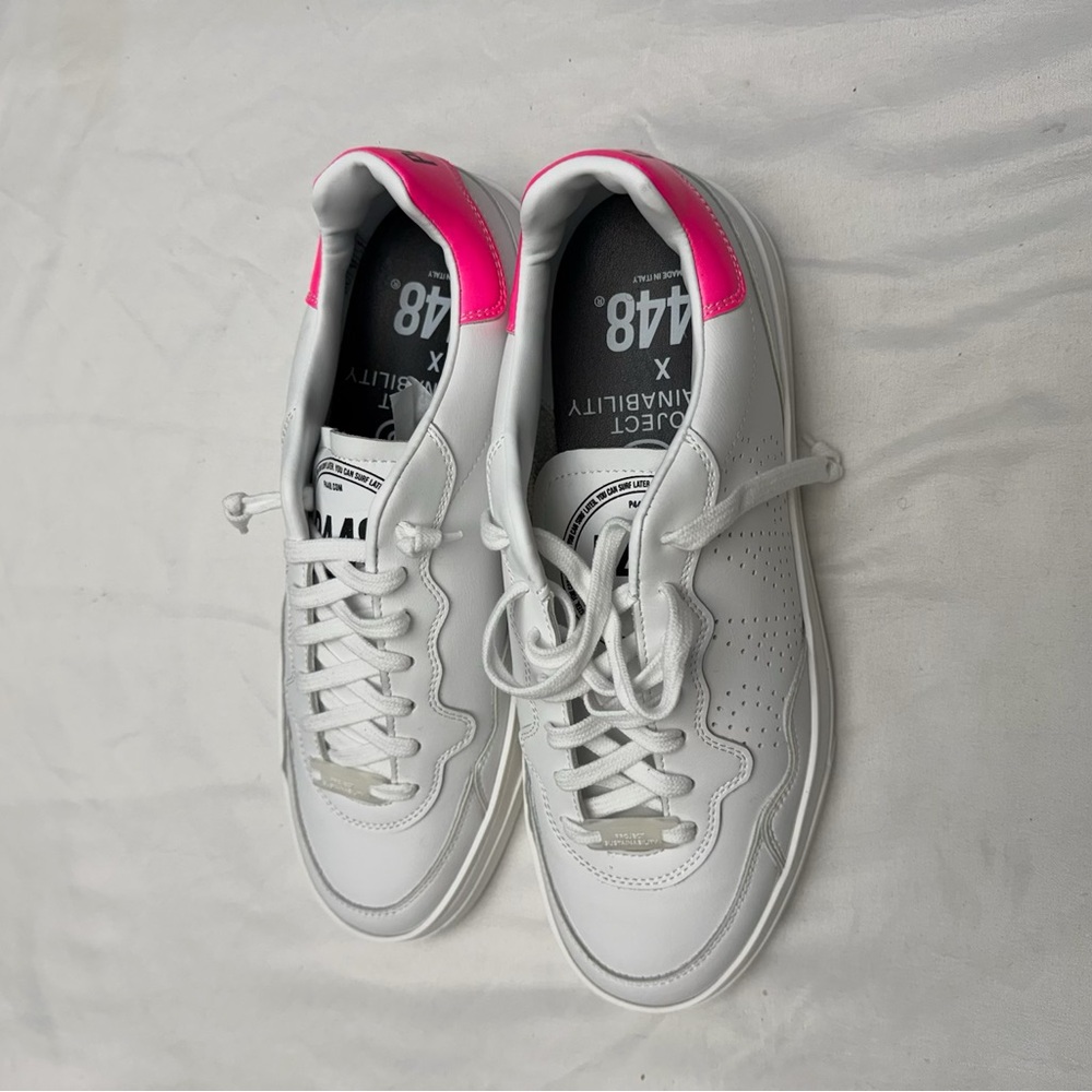 P448 White and Pink Sneakers size 41